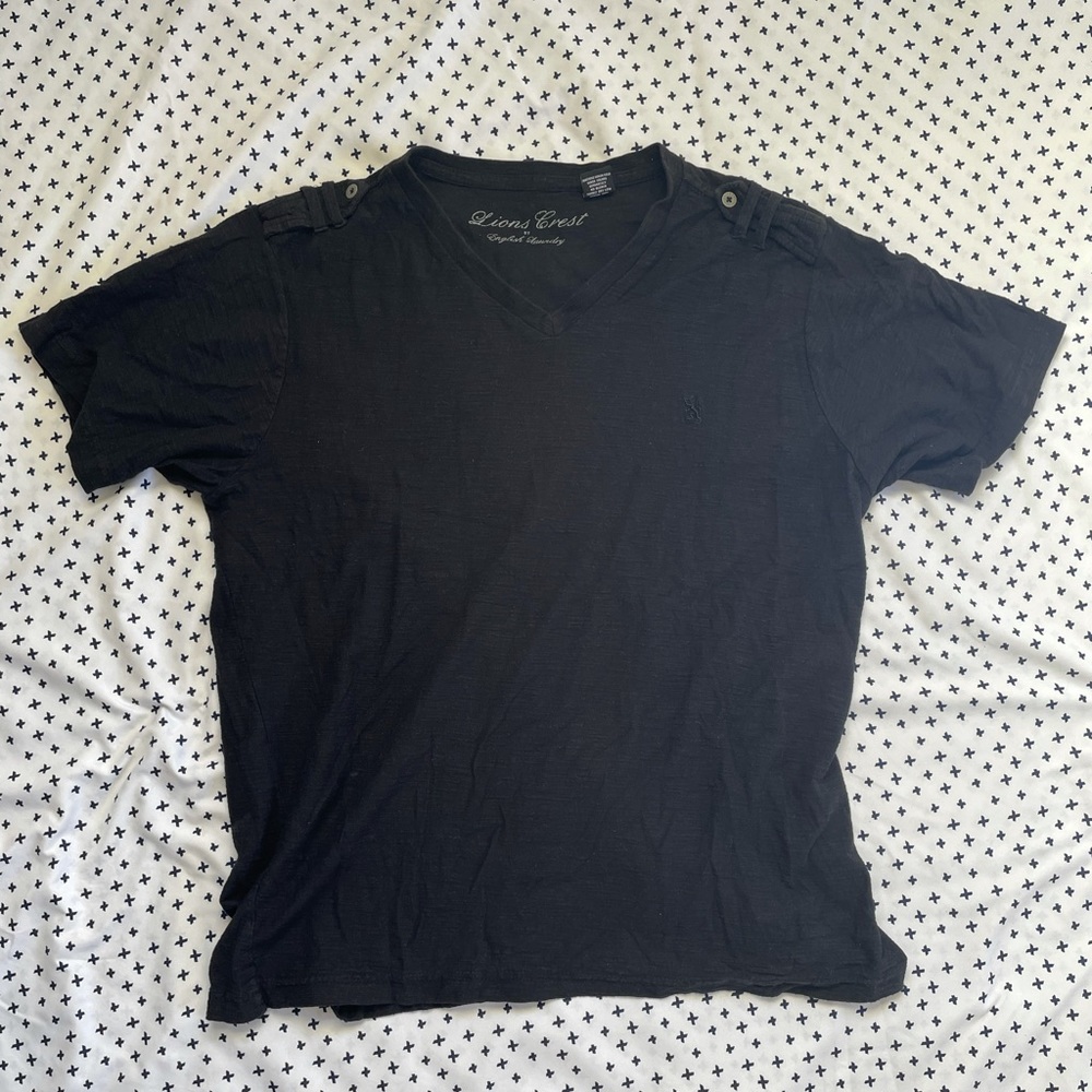 Black slight V neck short sleeve shirt
